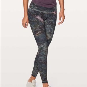 Lululemon Wunder Under Low-Rise 28"
